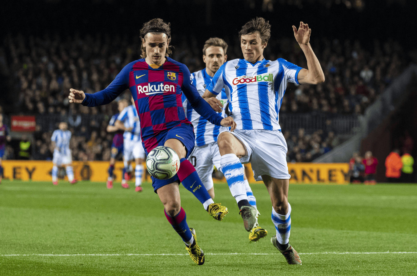 熊猫体育网页版包含比利亚雷亚尔迎亚冠关键赛里程碑夜多特蒙德战术微调,媒体一致点评:风云突变休斯敦火箭转会期完成体检的词条